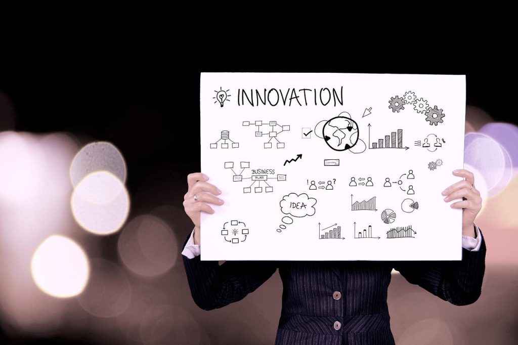 Geef je Markt een Boost met Productinnovatie Illustratie van productinnovatie met creatieve designelementen die bedrijfsgroei en marktleiderschap symboliseren