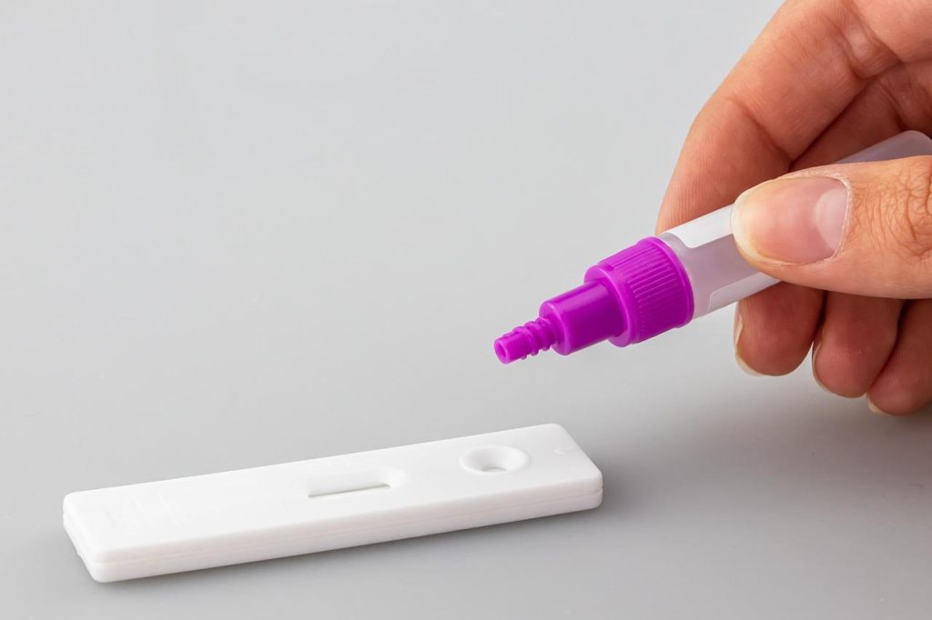 Apotheek Van Look biedt digitale zorgtoepassingen in Lier voor sneller en gemakkelijker medicijnbeheer en orthopedische hulpm